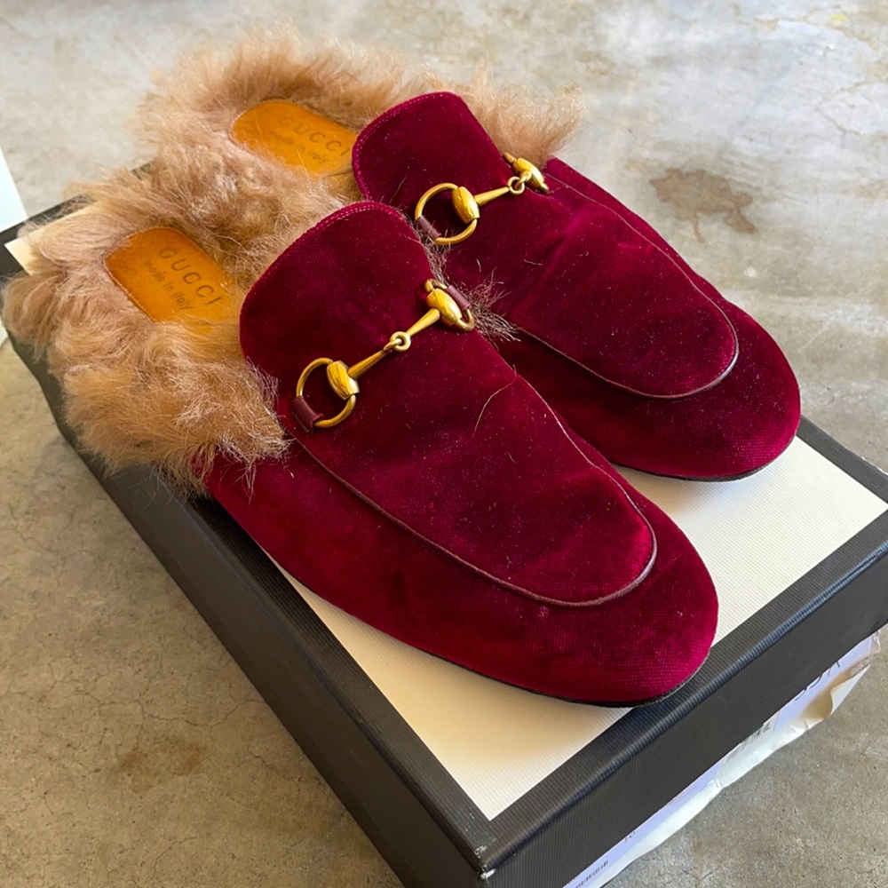 Gucci Fur Slides